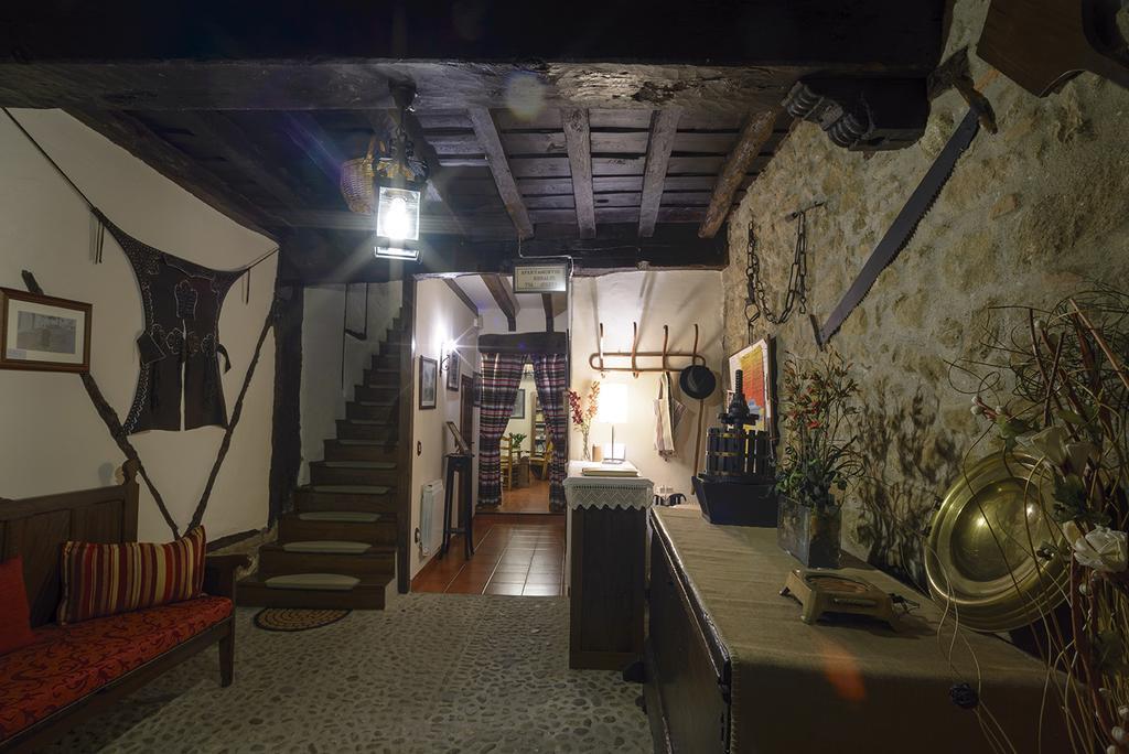 Apartamentos Rurales Tia Josefa トルナバカス エクステリア 写真